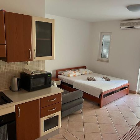 Mario Apartment Brela Luaran gambar
