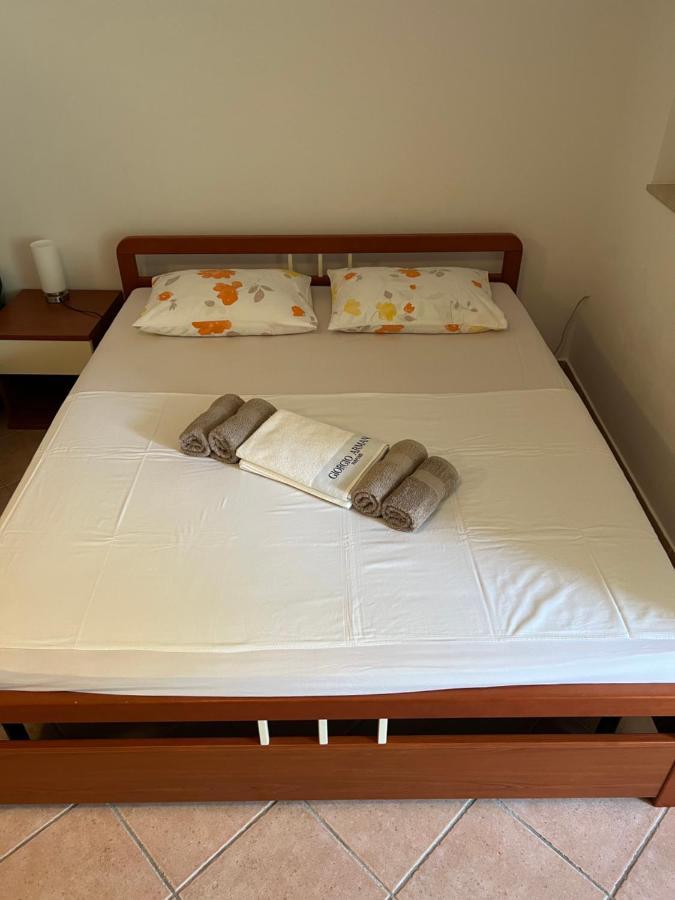 Mario Apartment Brela Luaran gambar